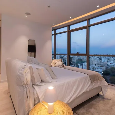 Saffron By Tangerine Daire