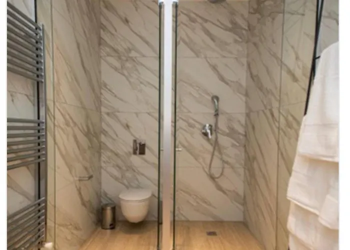 Saffron By Tangerine