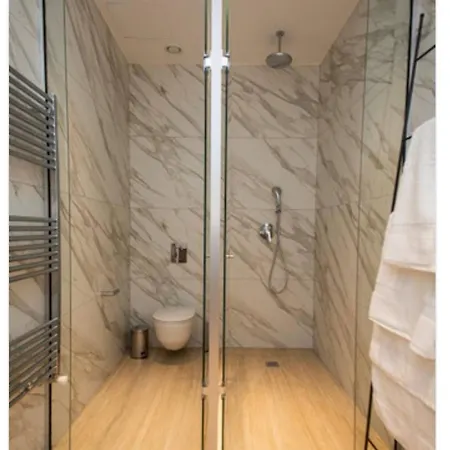 Saffron By Tangerine